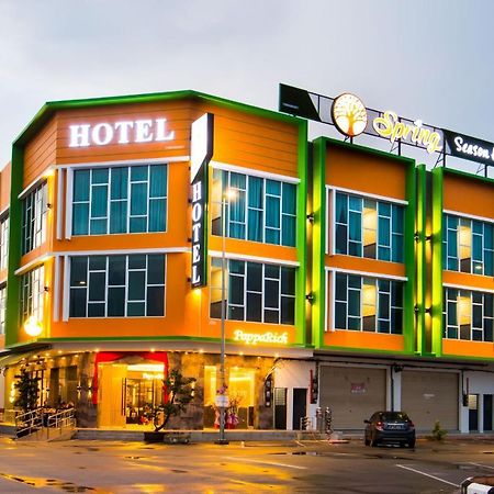 Spring Season Hotel Muar Eksteriør bilde