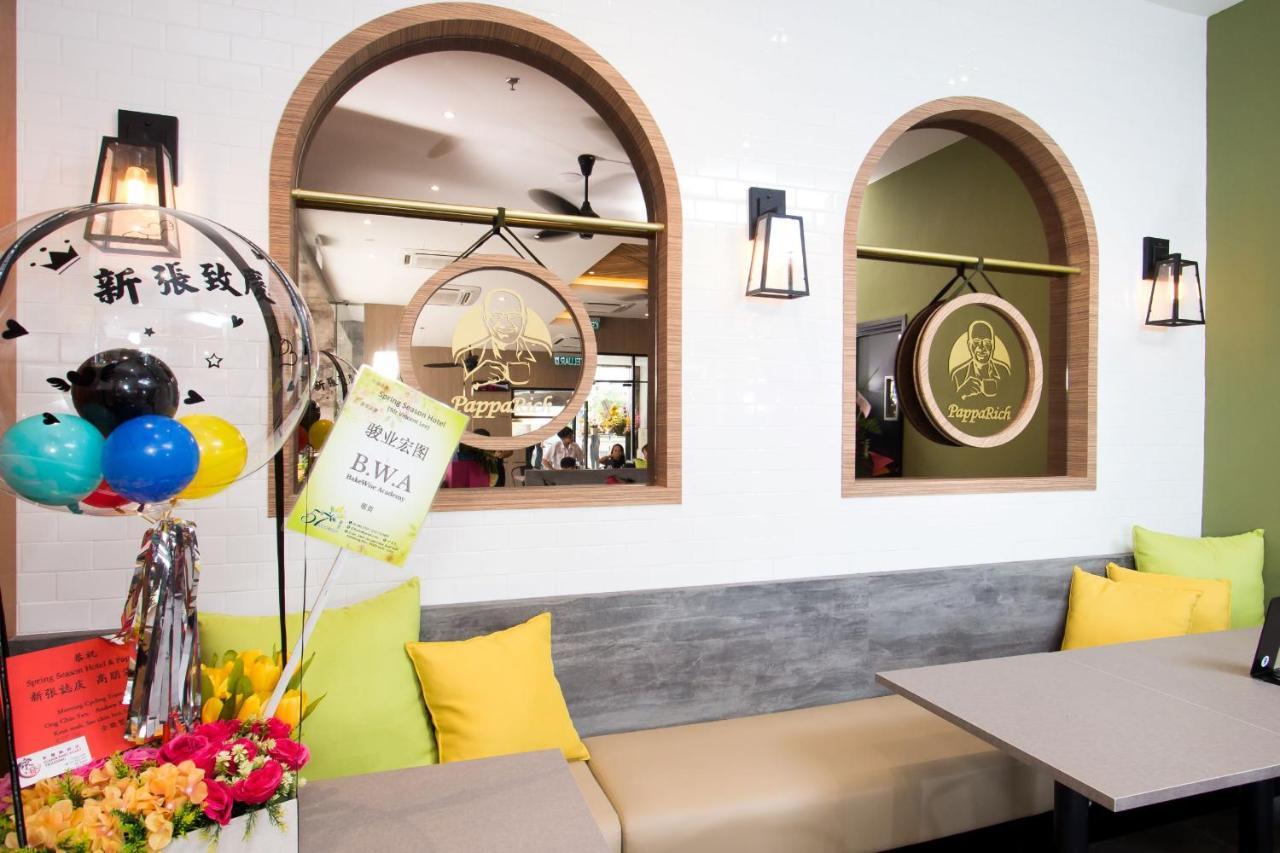 Spring Season Hotel Muar Eksteriør bilde