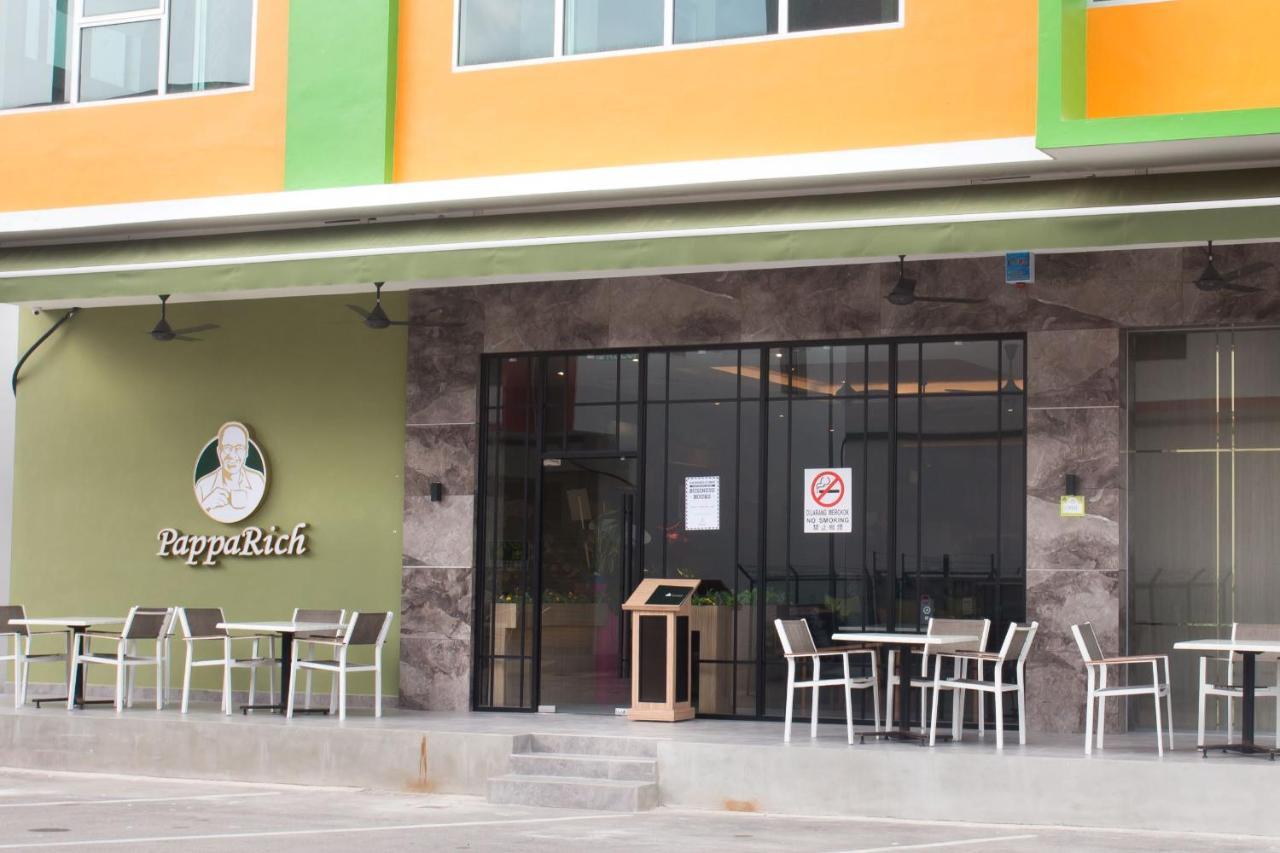 Spring Season Hotel Muar Eksteriør bilde