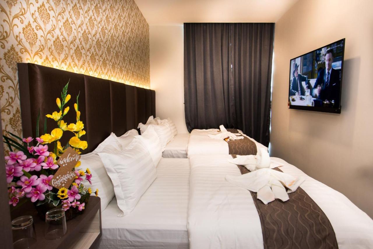Spring Season Hotel Muar Eksteriør bilde