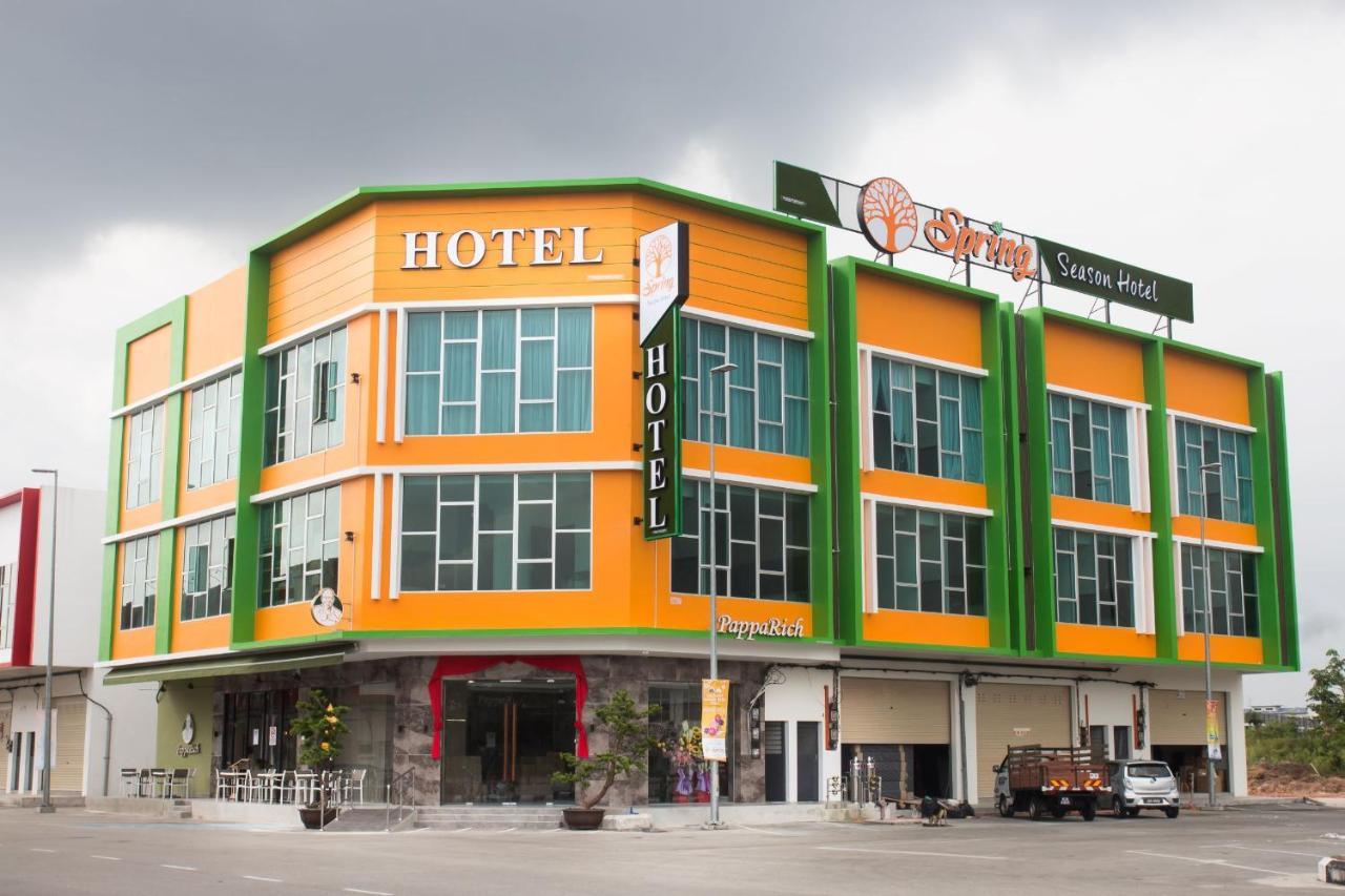 Spring Season Hotel Muar Eksteriør bilde