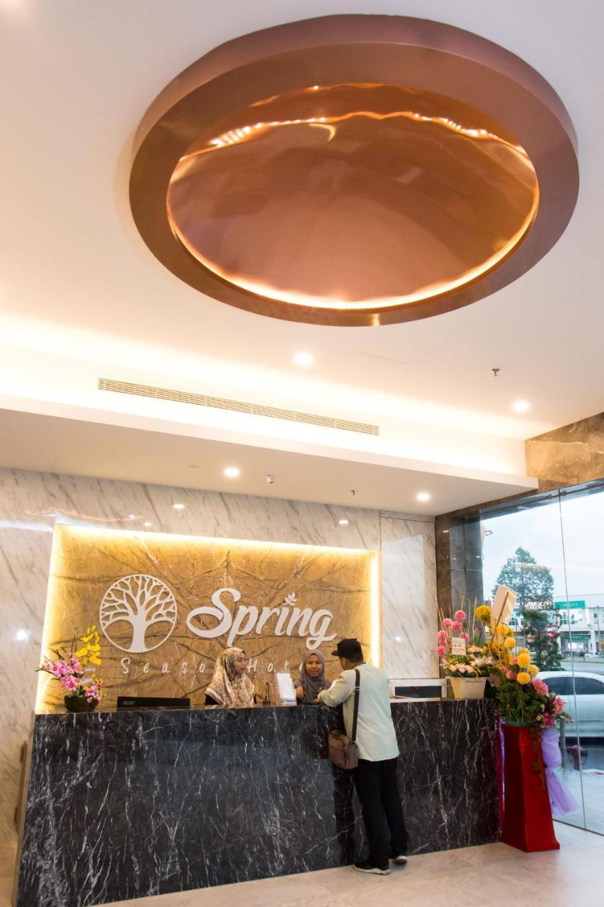 Spring Season Hotel Muar Eksteriør bilde